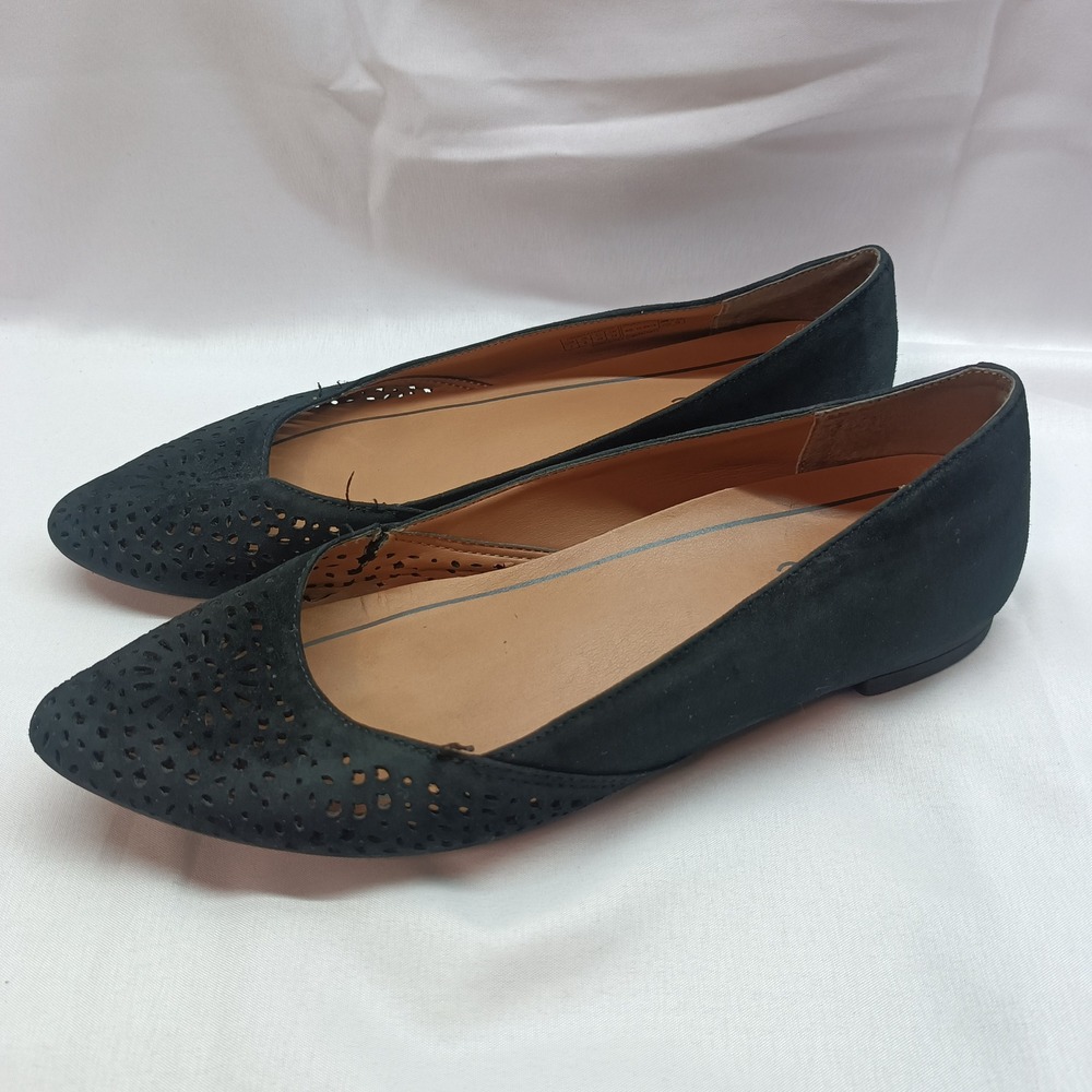 Vionic Carmela Black Suede Leather Perforated Pointed Toe Flats Shoes Womens 7